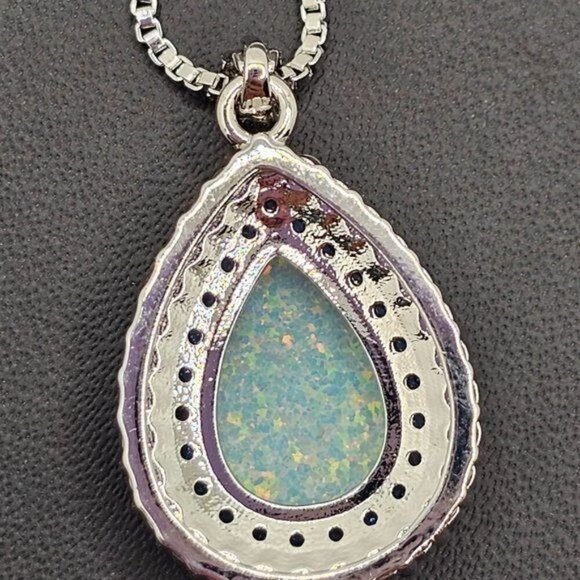 Simulated Opal Teardrop Pendant Necklace (NWOT) - Picture 4 of 6